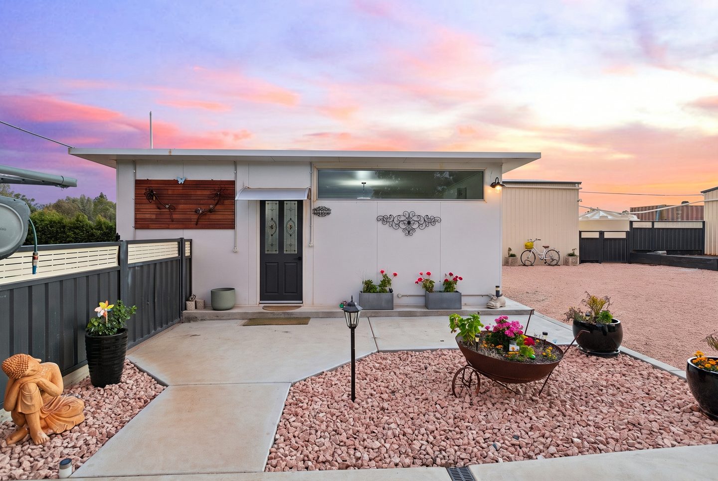 The separate entrance to the self-contained bungalow