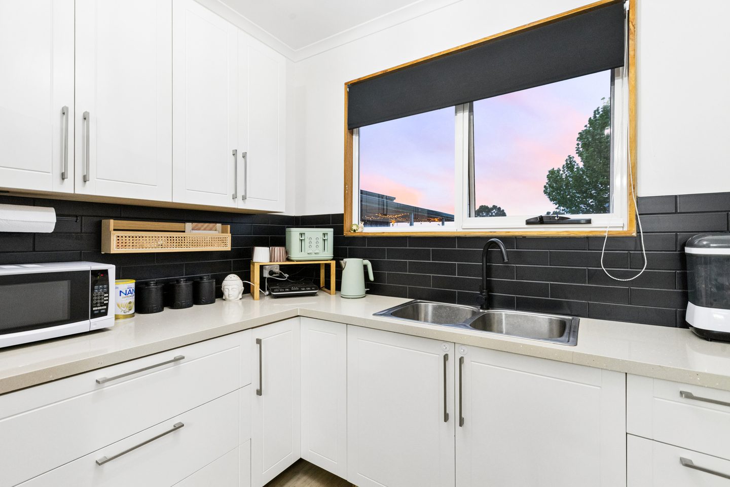 The bungalow kitchen