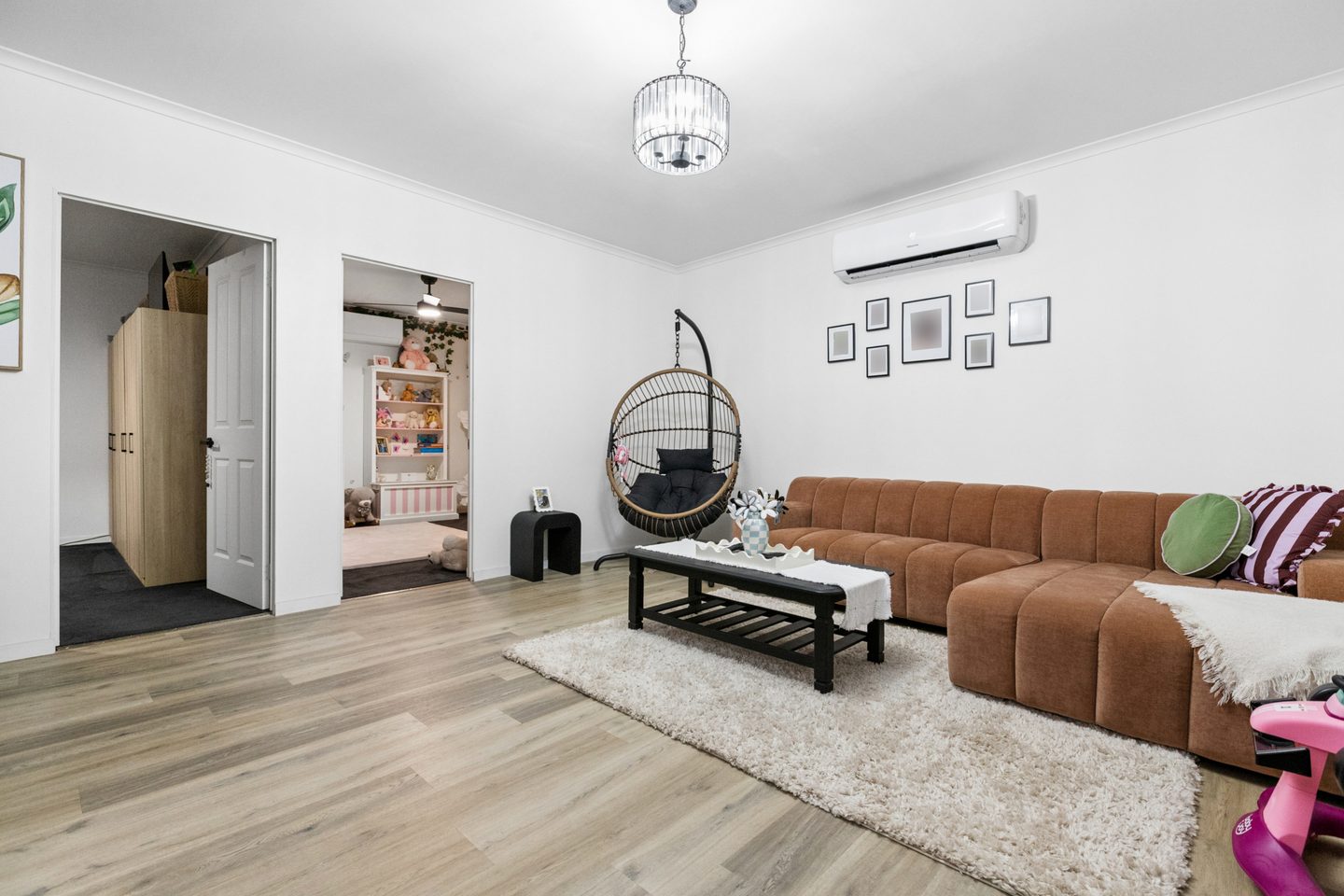 Bungalow living room