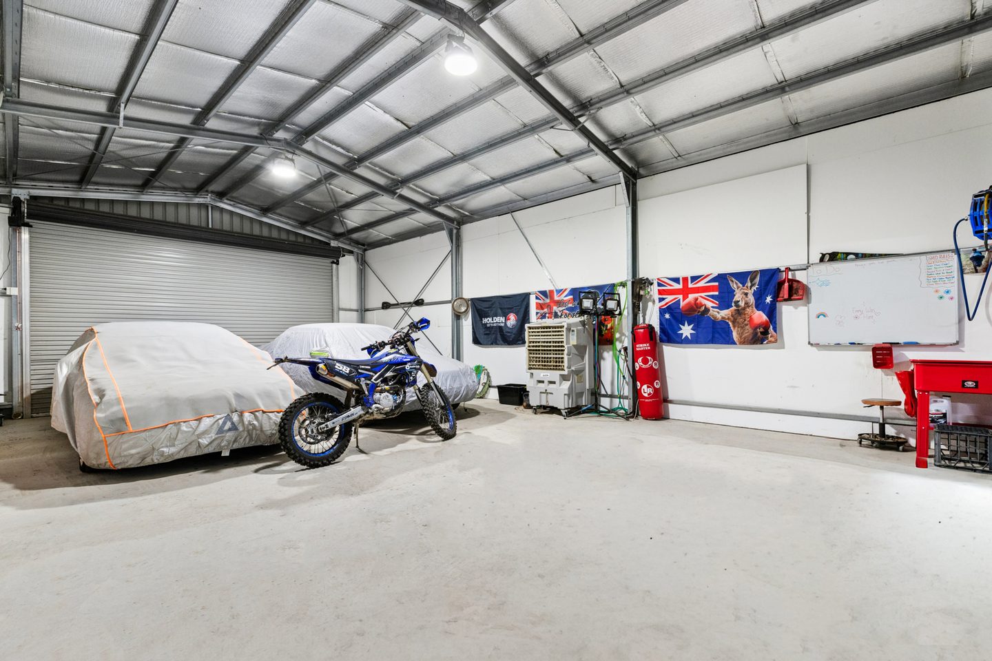 Open floor space within the shed